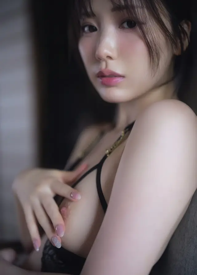 미오 이시카와 플래시 사진집