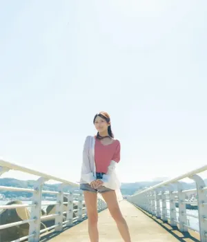 코토이 아리사 사진집 『코토이에게 사랑과 진홍과 새벽의 완전판』 Set.01