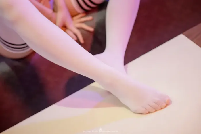 유나 포토라이프 Vol.51「프리티 새비지」 Set.01