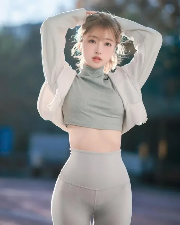 사장님네 아이돌 미모급의 모델 누나