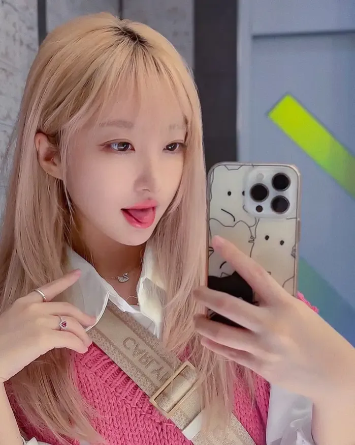 익스프레스 사장님네 아이돌 미모급의 모델 누나