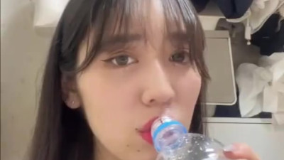 1대1 비번방하는 걸레 올노출     bj