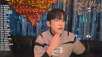 똥꼬 치마 입고나온 귀여운 게스트와 술방 합방     bj