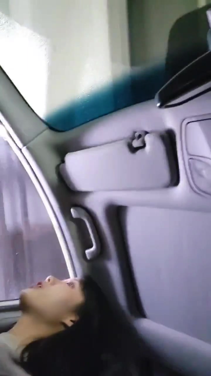 신작[미공개] 되게 찔끔 나왔다는 차간단녀